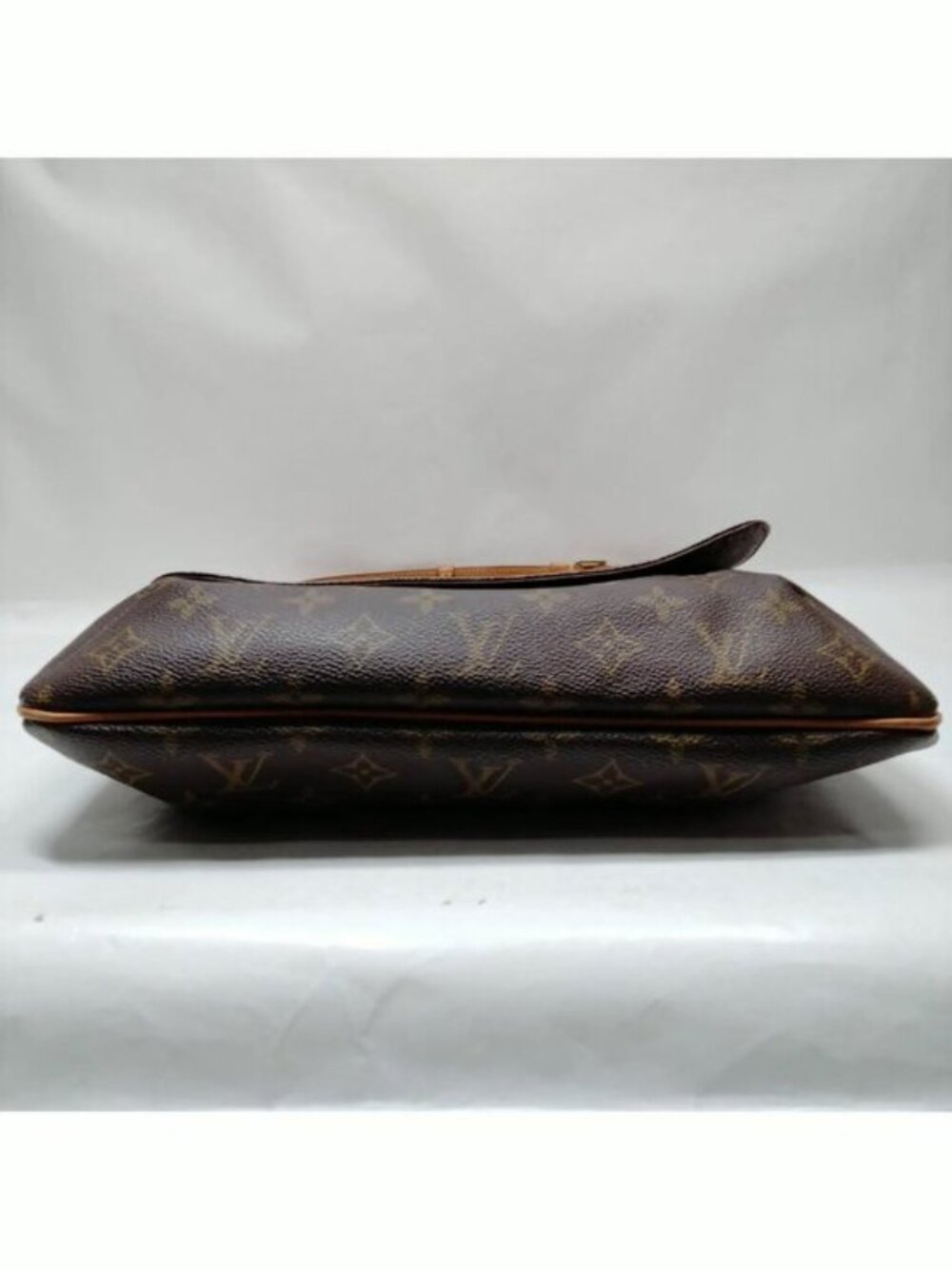 Authentic Louis Vuitton Musette Monogram Canvas Crossbody Bag - Picture 8 of 16